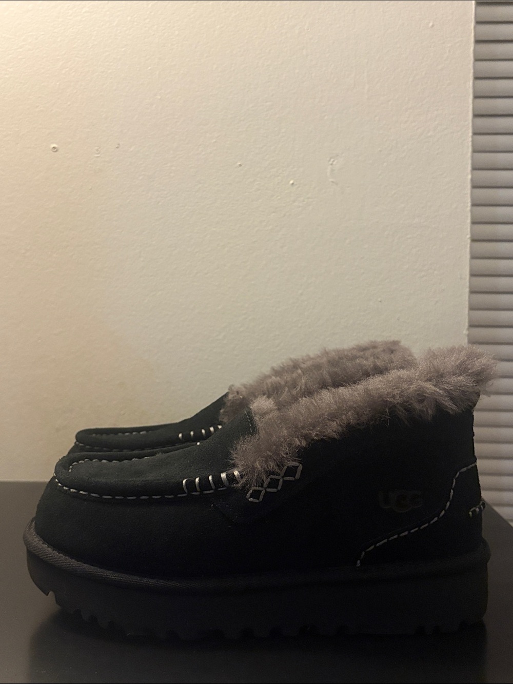UGG Ansley Parc Genuine Shearling Platform Slipper